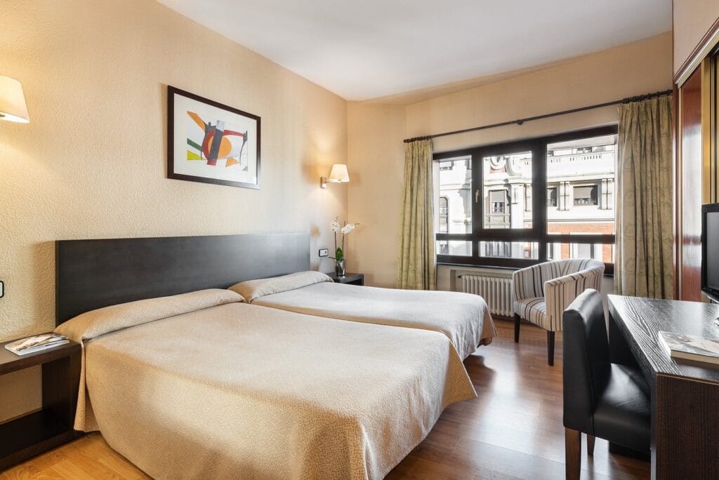 hotel leon 5